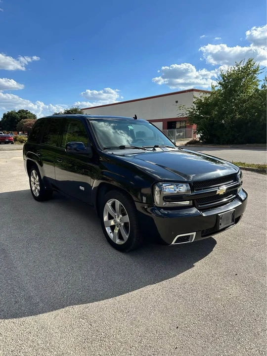 2006 Chevrolet Trailblazer - Image 2 of 9