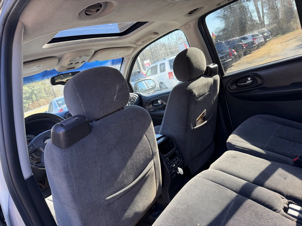 2006 Chevrolet Trailblazer - Image 6 of 21