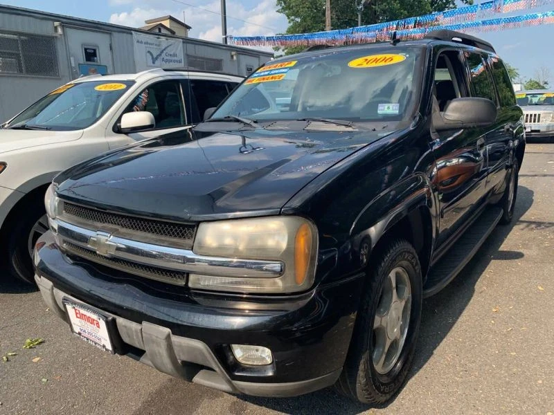 2006 Chevrolet Trailblazer - Image 2 of 12