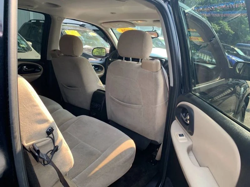2006 Chevrolet Trailblazer - Image 10 of 12