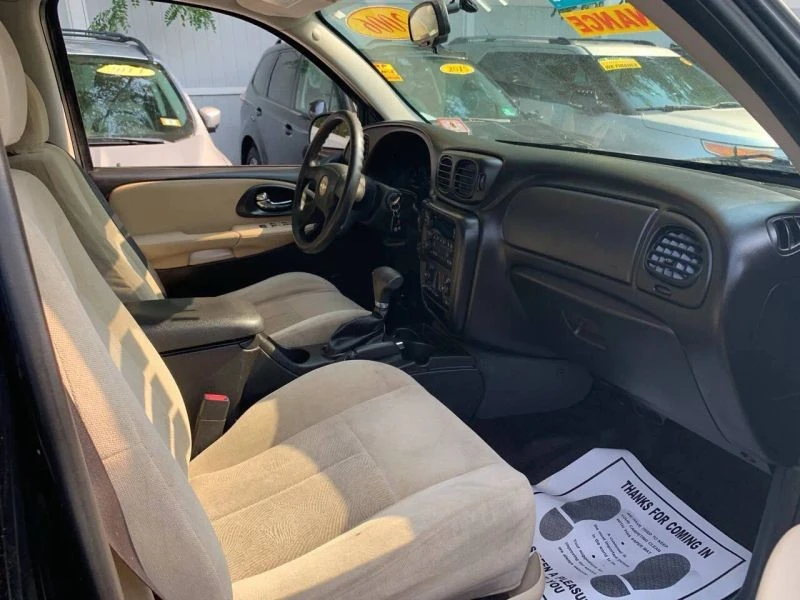2006 Chevrolet Trailblazer - Image 11 of 12