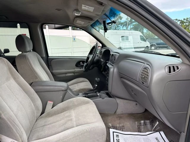 2006 Chevrolet Trailblazer - Image 7 of 12
