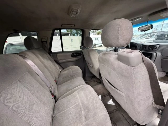 2006 Chevrolet Trailblazer - Image 10 of 12