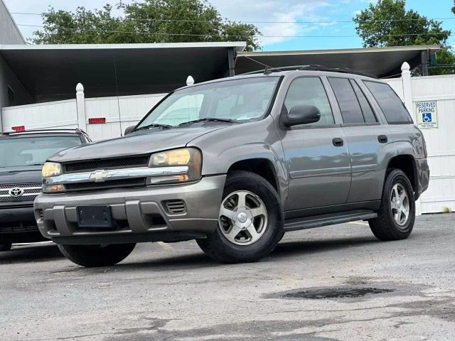 2006 Chevrolet Trailblazer - Image 6 of 12