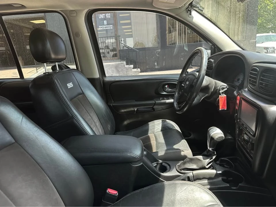 2006 Chevrolet Trailblazer - Image 10 of 20