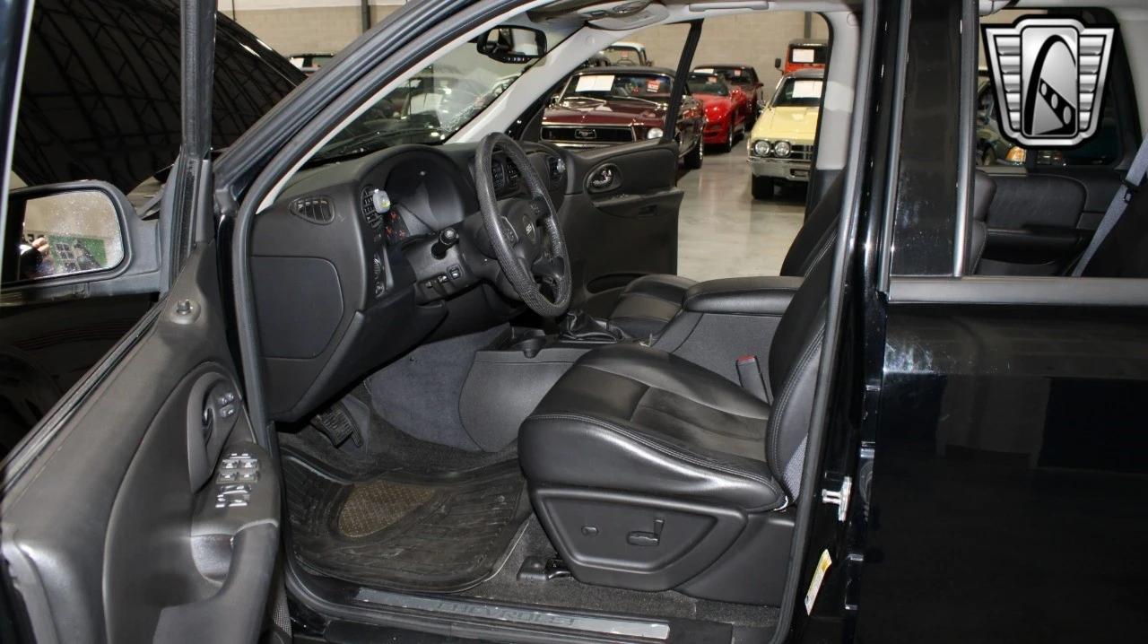 2006 Chevrolet Trailblazer - Image 8 of 12