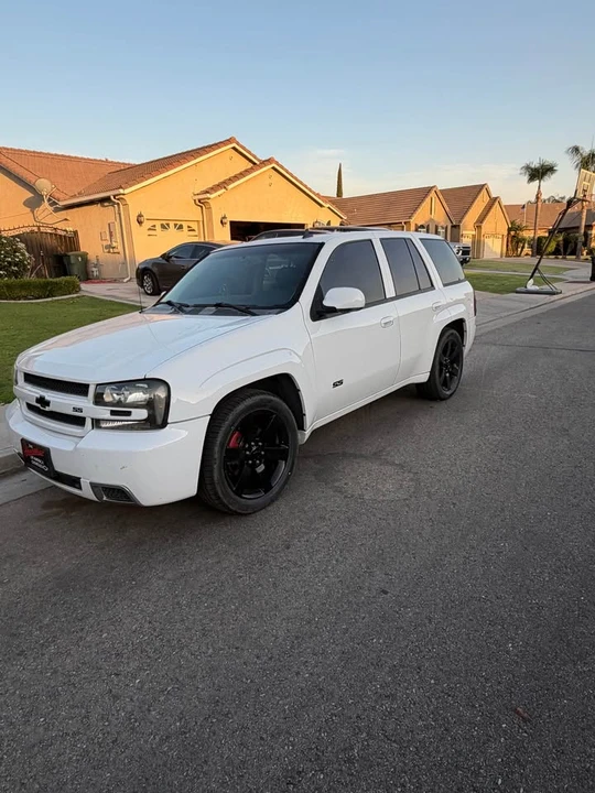 2006 Chevrolet Trailblazer - Image 2 of 6
