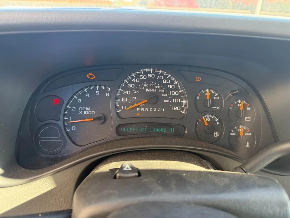 2006 Chevrolet Avalanche - Image 7 of 13
