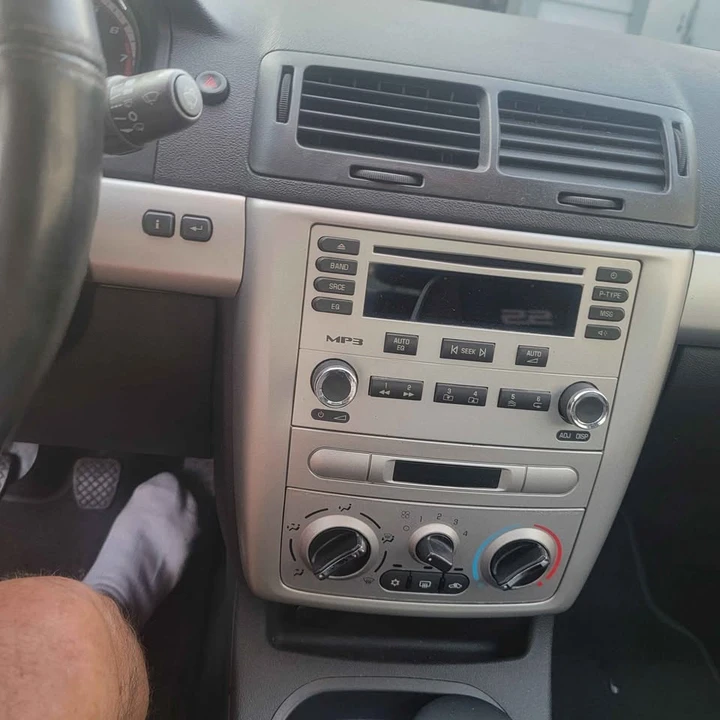 2006 Chevrolet Cobalt 1st Gen - Image 11 of 19