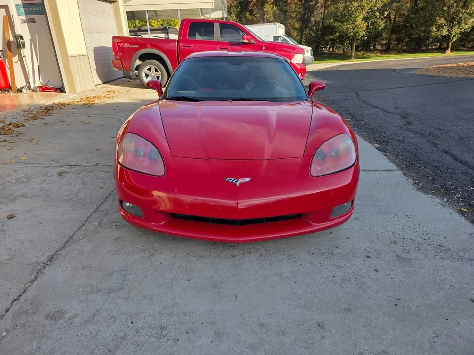 2006 Chevrolet Corvette C6 - Image 2 of 10