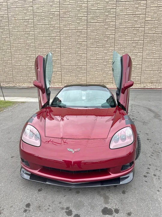 2006 Chevrolet Corvette C6 - Image 1 of 18