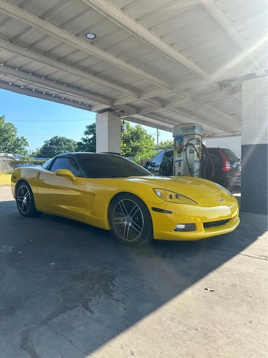 2006 Chevrolet Corvette C6 - Image 2 of 12
