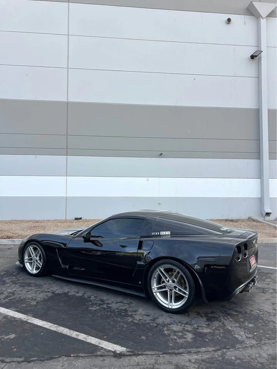 2006 Chevrolet Corvette C6 - Image 2 of 9