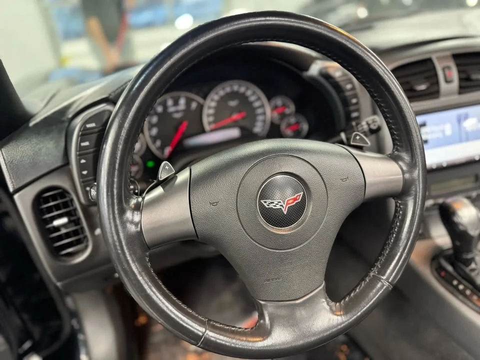 2006 Chevrolet Corvette C6 - Image 16 of 17