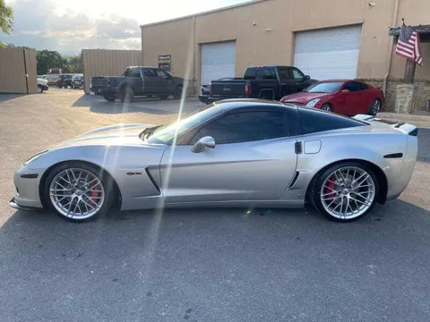 2006 Chevrolet Corvette C6 Z06 - Image 2 of 15