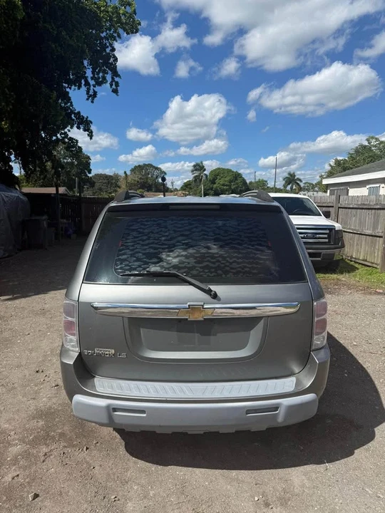 2006 Chevrolet Equinox - Image 9 of 12