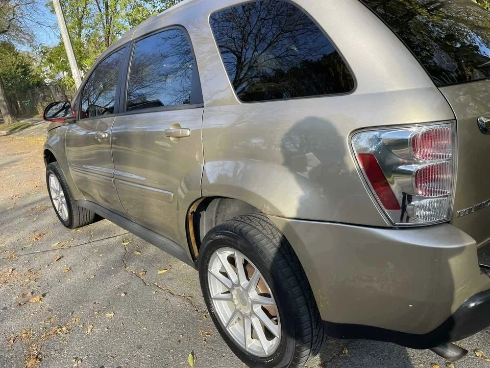 2006 Chevrolet Equinox - Image 2 of 6