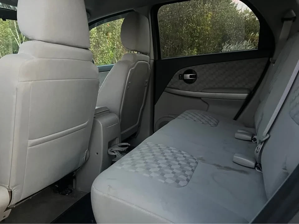2006 Chevrolet Equinox - Image 8 of 10