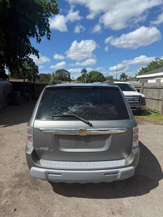2006 Chevrolet Equinox - Image 4 of 10