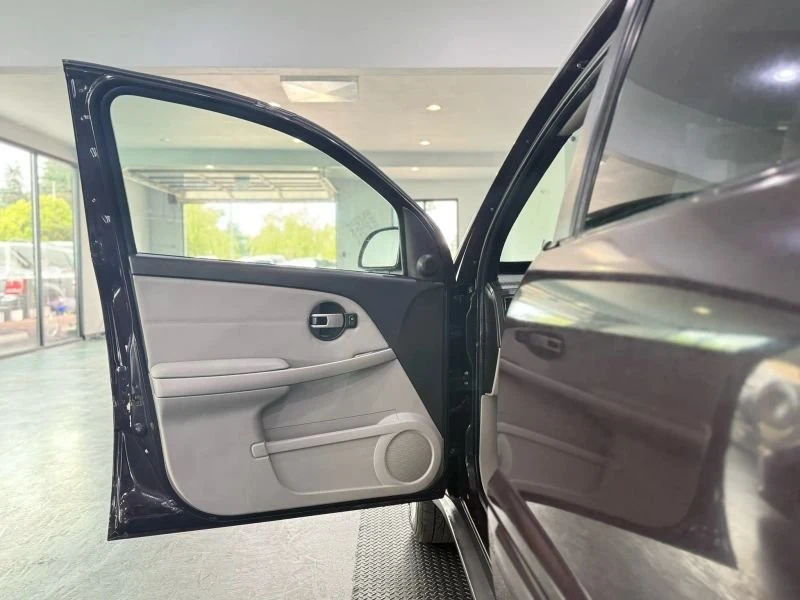 2006 Chevrolet Equinox - Image 9 of 20