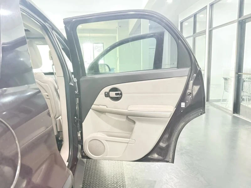 2006 Chevrolet Equinox - Image 19 of 20