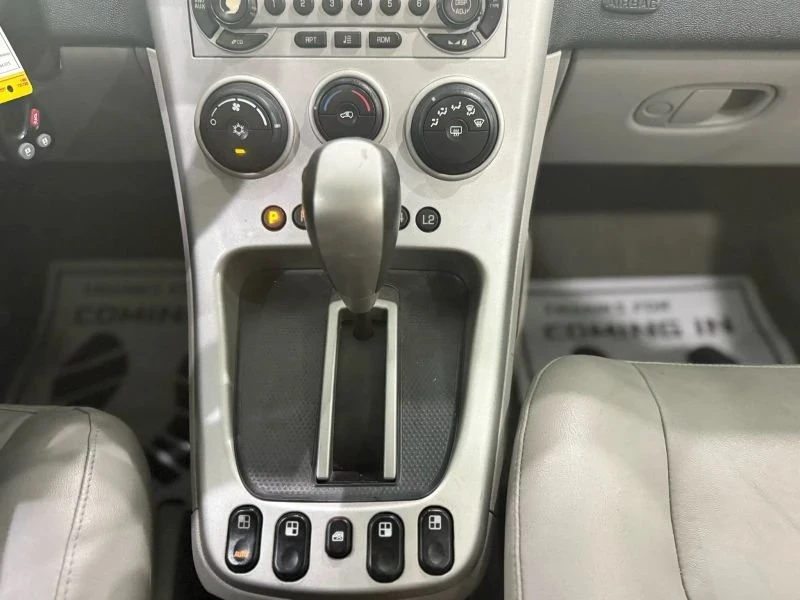 2006 Chevrolet Equinox - Image 13 of 20