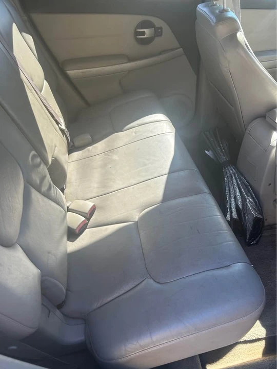 2006 Chevrolet Equinox - Image 10 of 11