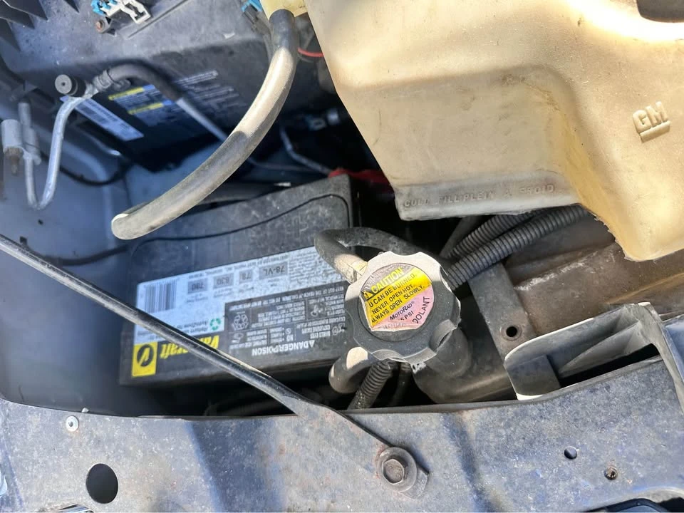 2006 Chevrolet Express - Image 9 of 12