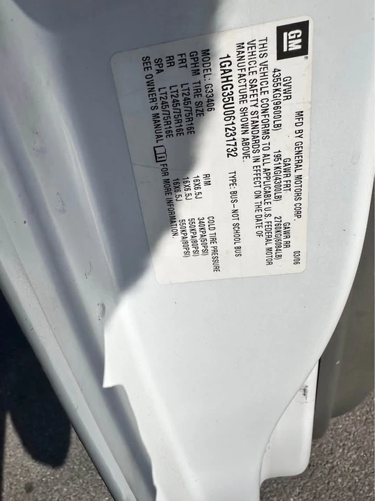 2006 Chevrolet Express - Image 12 of 12