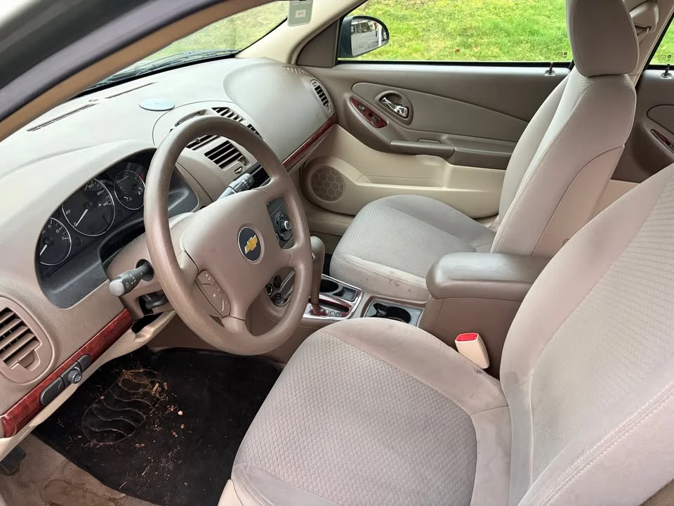 2006 Chevrolet Malibu - Image 6 of 10