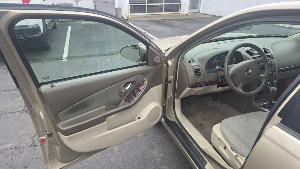 2006 Chevrolet Malibu - Image 3 of 5