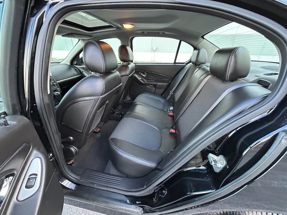 2006 Chevrolet Malibu - Image 14 of 16