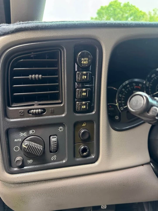2006 Chevrolet Silverado 1st Gen - Image 13 of 20