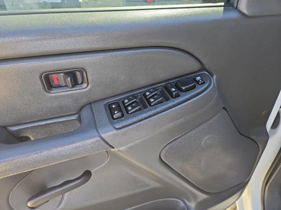 2006 Chevrolet Silverado 1st Gen - Image 8 of 13