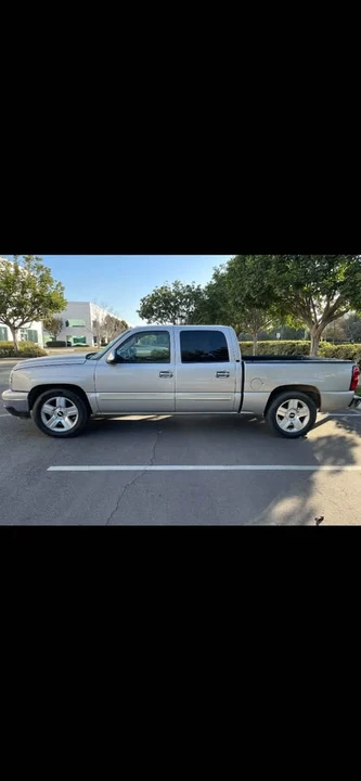 2006 Chevrolet Silverado 1st Gen - Image 2 of 4