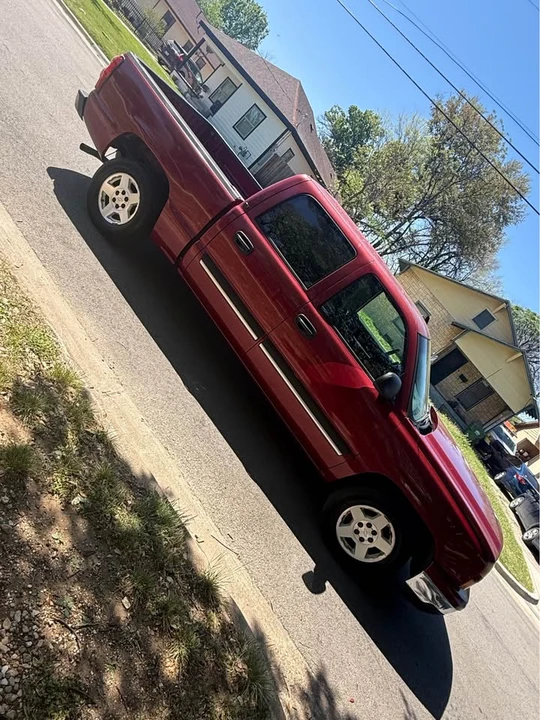 2006 Chevrolet Silverado 1st Gen - Image 2 of 12