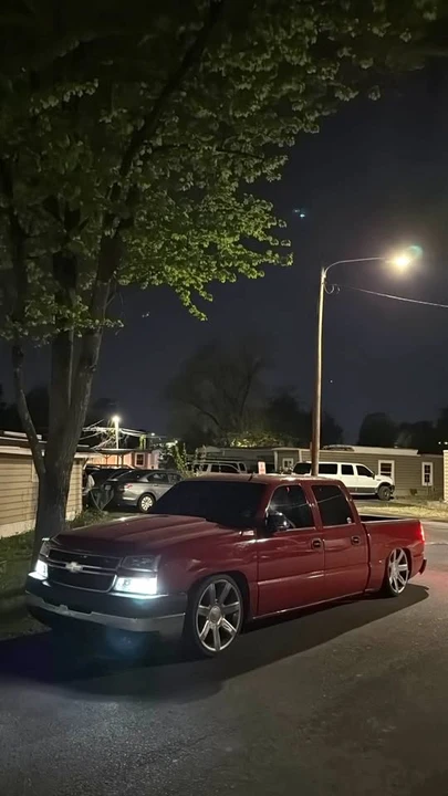 2006 Chevrolet Silverado 1st Gen - Image 2 of 10