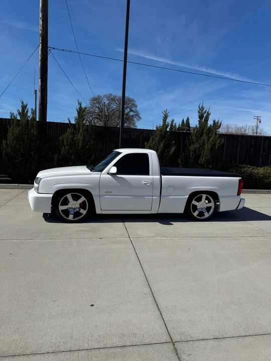 2006 Chevrolet Silverado 1st Gen - Image 2 of 18