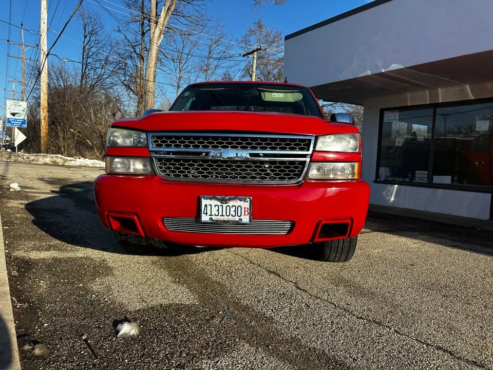 2006 Chevrolet Silverado 1st Gen - Image 2 of 11
