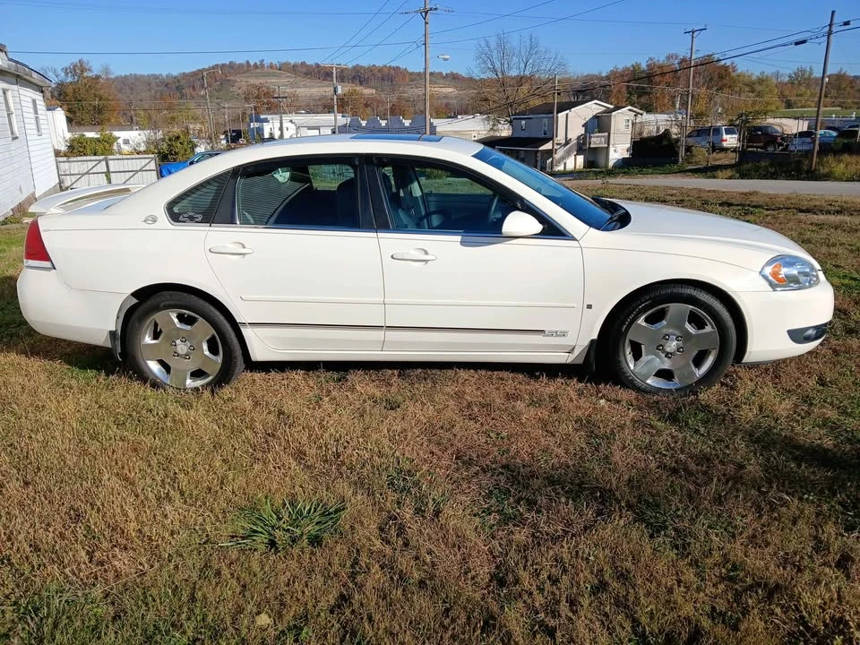 2006 Chevrolet SS - Image 3 of 10