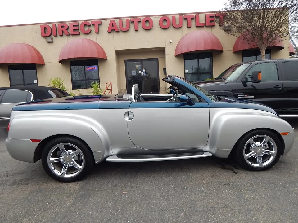 2006 Chevrolet SSR - Image 7 of 20