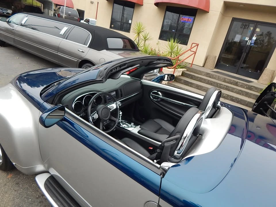 2006 Chevrolet SSR - Image 11 of 20
