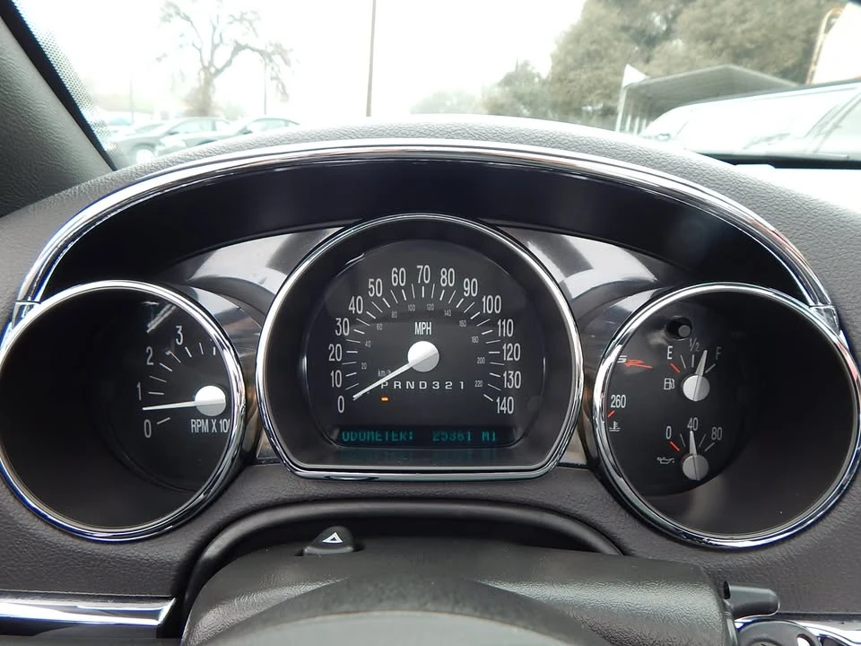 2006 Chevrolet SSR - Image 15 of 20
