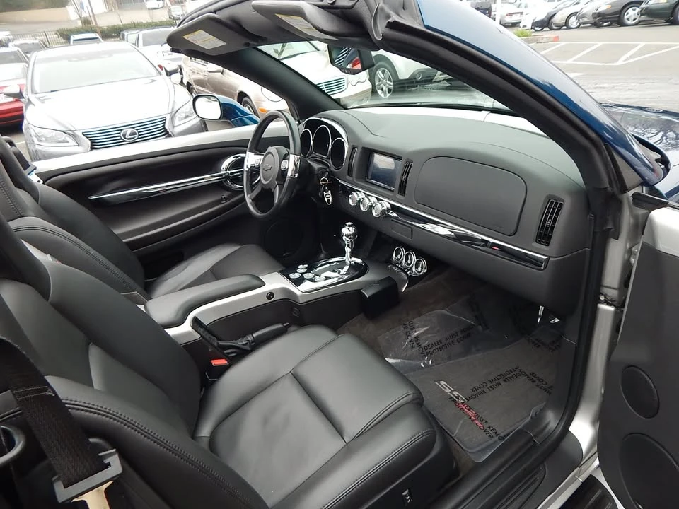 2006 Chevrolet SSR - Image 17 of 20