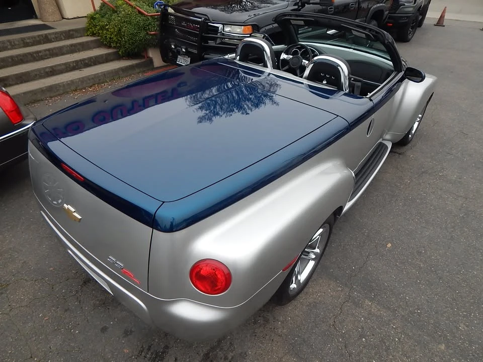 2006 Chevrolet SSR - Image 8 of 20