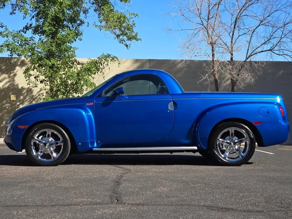 2006 Chevrolet SSR - Image 4 of 19