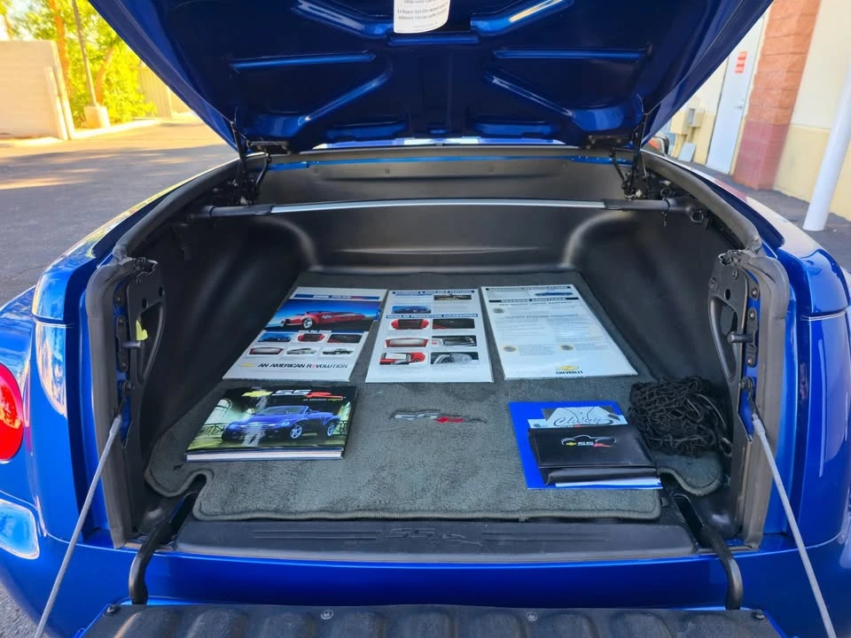 2006 Chevrolet SSR - Image 18 of 19