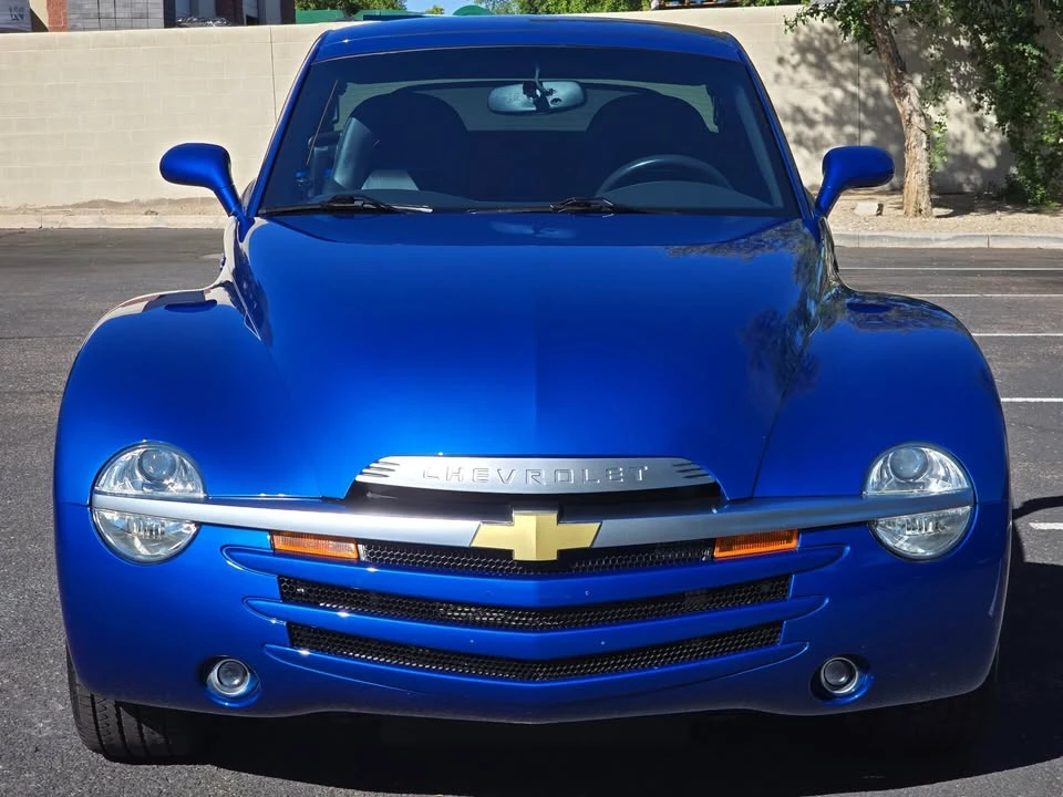 2006 Chevrolet SSR - Image 2 of 19