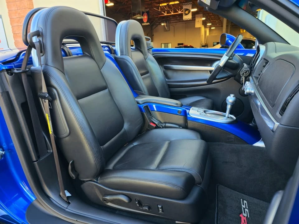 2006 Chevrolet SSR - Image 16 of 19