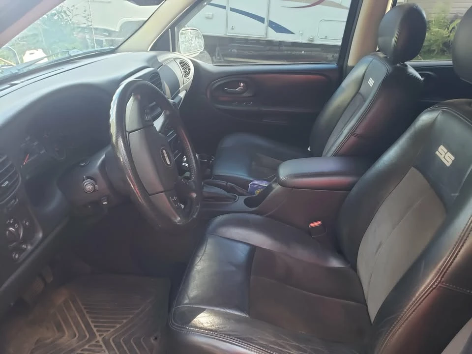 2006 Chevrolet Trailblazer - Image 12 of 16